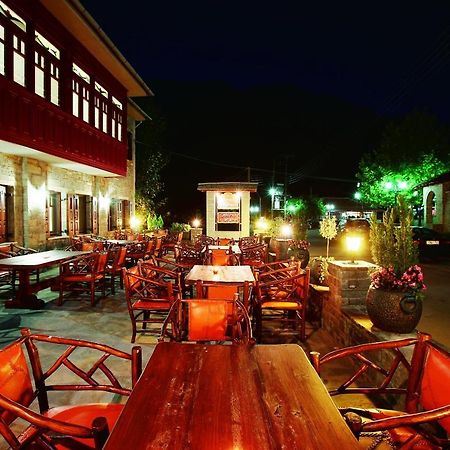 Δρακολιμνη Hotel Tsepelovo Buitenkant foto